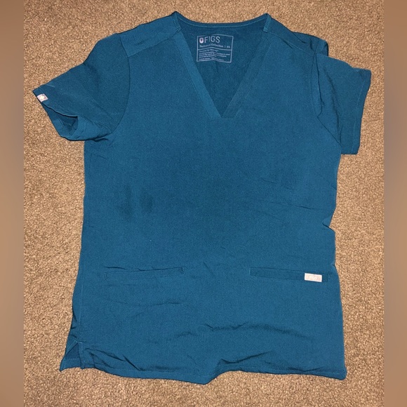 Figs Tops - Caribbean blue fig scrub top. Size Xsmall. Casma 3 pocket style